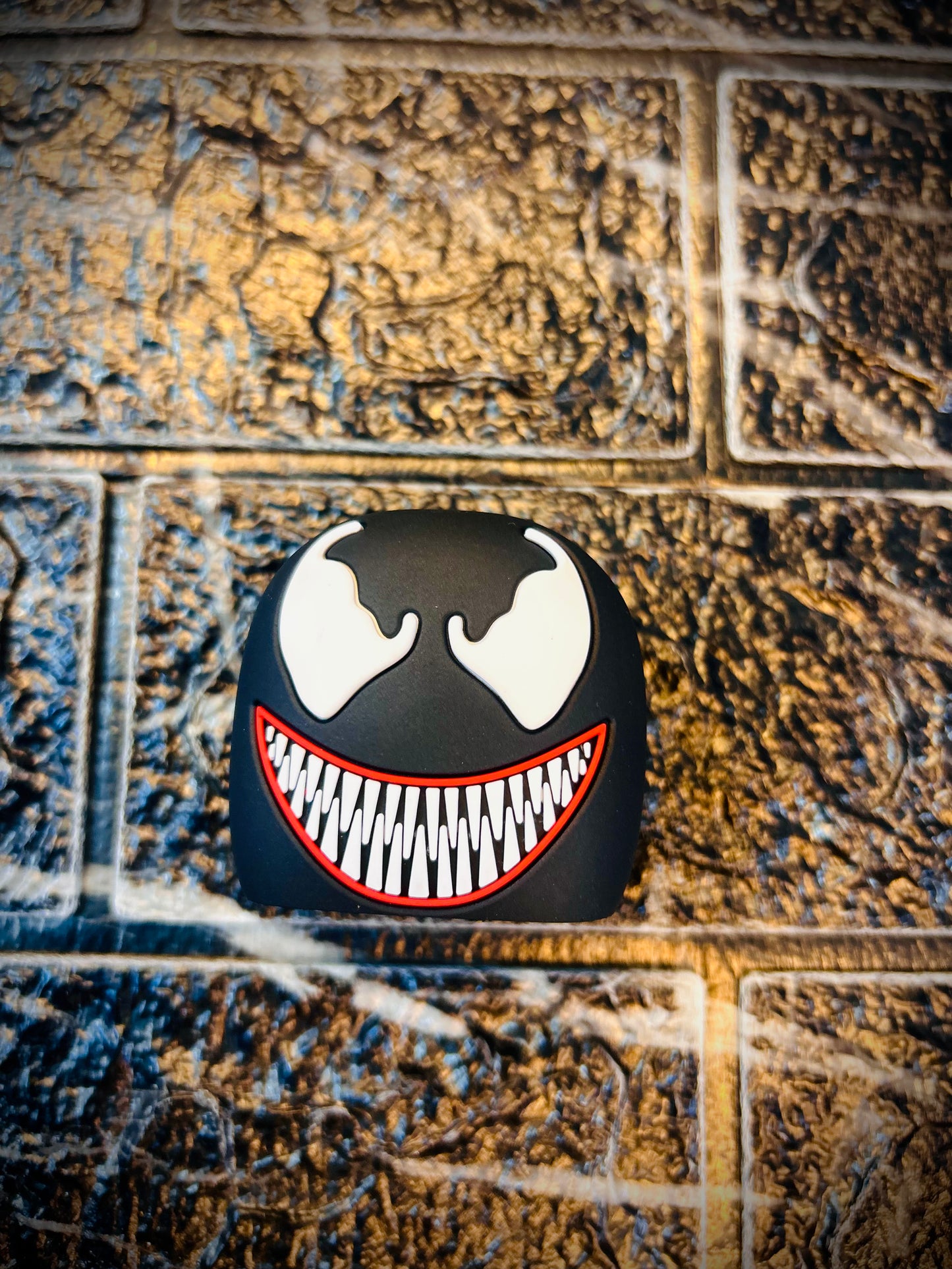 4CRAZEE Compatible for iPhone Charger Case Cover, Funny Cartoon Character, Silicone Charger Case Cover Compatible for 18-20W 360 Degree Full Protection Cover (Venom black)
