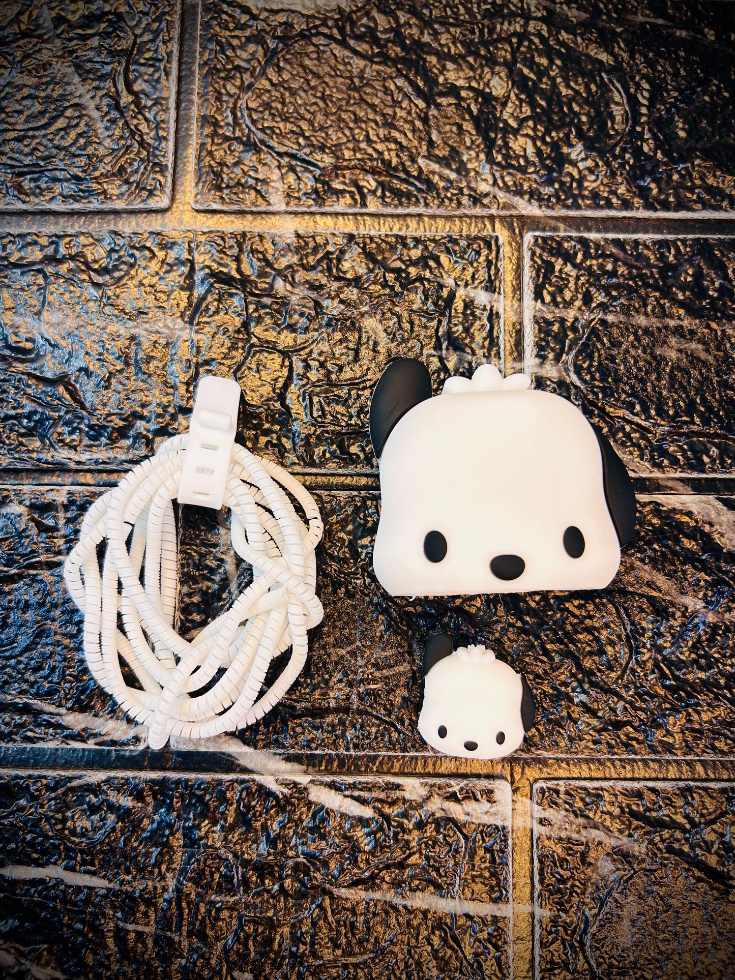 4CRAZEE Compatible for iPhone Charger Case Cover, Funny Cartoon Character, Silicone Charger Case Cover Compatible for 18-20W 360 Degree Full Protection Cover